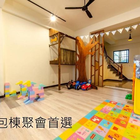 安平宜居包棟 Ktv 民宿-依人數開放房型 تاينان المظهر الخارجي الصورة